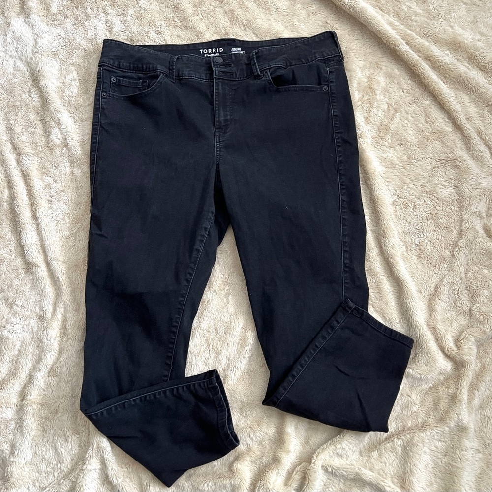 TORRID Woman's Black Denim Jeggings Super Soft Pants Size 22R